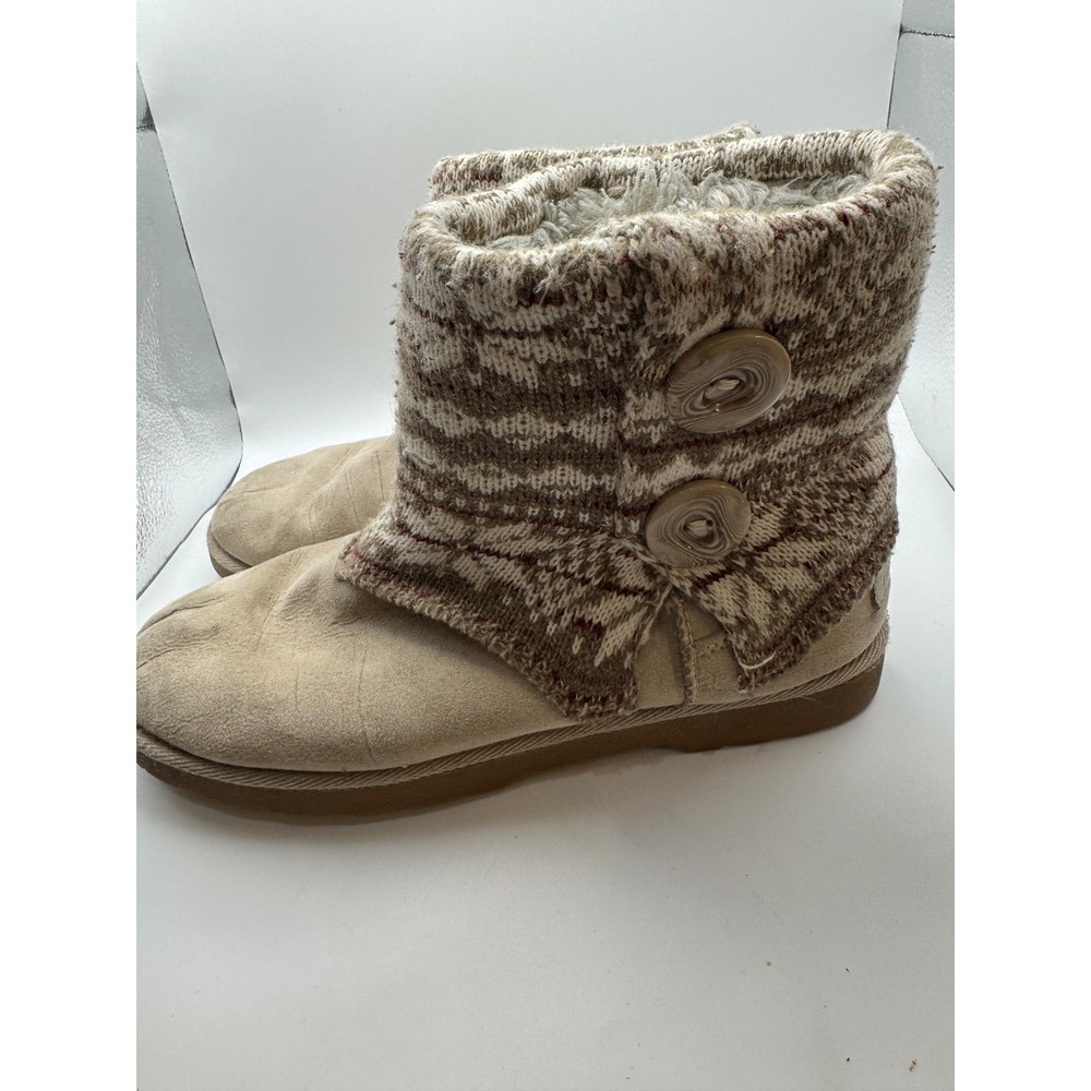 Makalu California Women's Tan Suede Knit Cuff Button Winter Boots Size 9.5